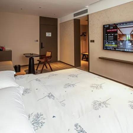 Yuanshe Hotel (Fugou Phoenix Terrace East Street)
