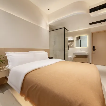 PuYu Guanshan Guest House (Huangguo Store)
