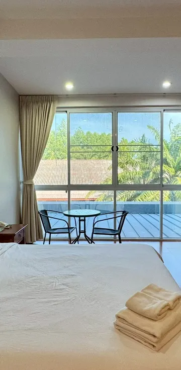 ห้องดีลักซ์ เตียงคิงไซส์