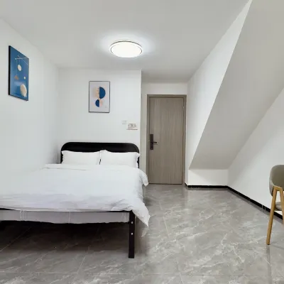 Celestial Haven Suites Hotels near Dawang Railway Station