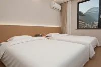 summer hotel