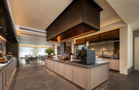 Yaduo Hotel, Jindian Road, Ruili Delong International Jewelry City