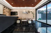 Ruilang Oxygen Supply Homestay (Shangri-La Drukgyul Ancient City Branch) - New