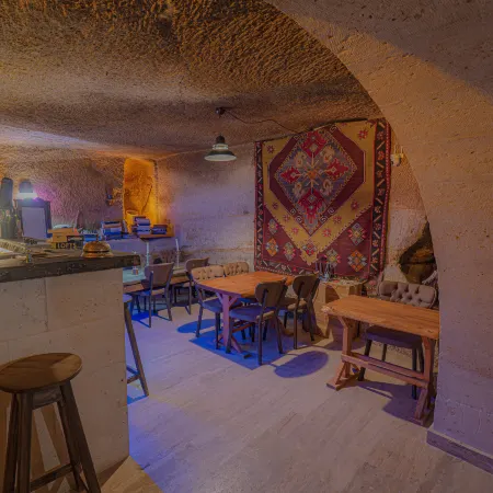 Deep Cave House