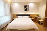 Elong R.YUN Hotel (Qin'an North Binhe Road)