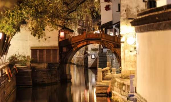Yiman Hotel (Suzhou Guanqianjie Pingjiang Road Scenic Area)