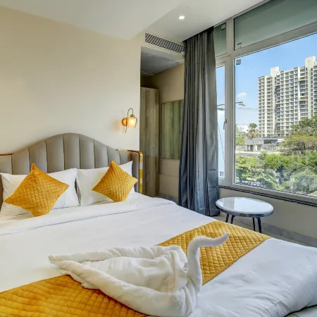 StayBird Capital- Business Hotel, Magarpatta City