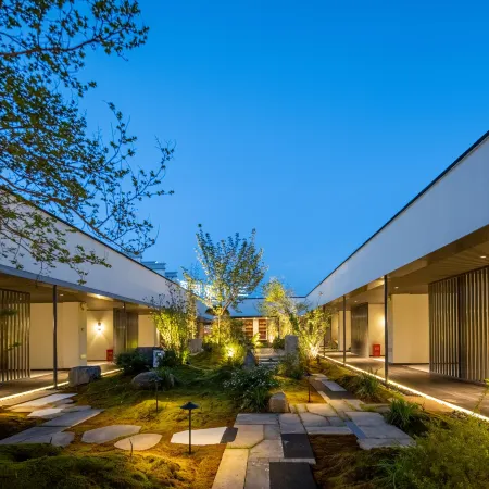 Sanchuan Huayuan Design Hotel (Bengbu Municipal Government High Speed Railway Station)