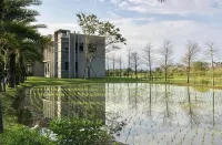 Hualien Simple Life Scenic B&B– Near Qixingtan& Tzu Chi Hotel dekat Stasiun Kereta Beipu
