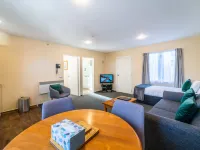 City Centre Motel Hotels near Phillipstown