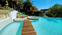 Pamela Hotel Cassis - Pools