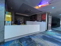 Elong Deluxe Hotel (Xuzhou Jiawang Wuyue Square) - spa