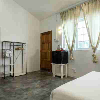 Coral Reef Holidays Rooms