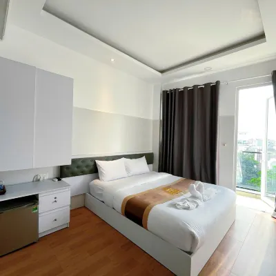 THANG HOMESTAY Hoteles cerca de Distrito de Go Vap