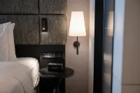 Central Ananas Hotel Kunming Old Street & Green Lake - 4-Star