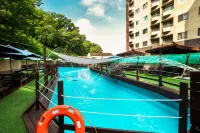 คันซิงตัน รีสอร์ท จีรีซัน นัมวอน - ที่มีสระว่ายน้ำ