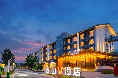 MIN SHAN V HOTEL - balcony