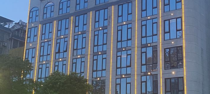 Dongyi Hotel (Yueyang Jinwei City Plaza) 웨양 호텔