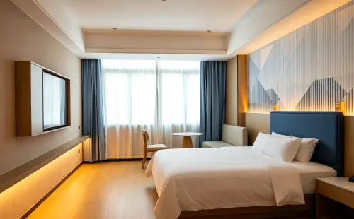 Haiyue Huantu Hotel (Zhong'an Plaza) - 3 ดาว