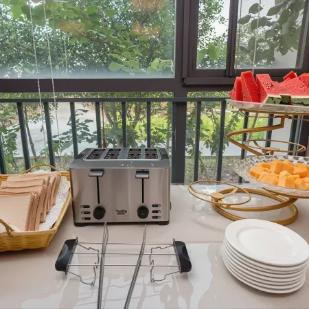 YONG GUOFU HOTEL