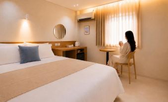 Busan Suyeong Bluedot Hotel