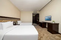 Riverside · Waterfront Hotel (Taihu National Tourism Resort Longemont Paradise) - วิวภูเขา
