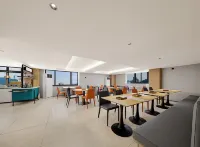City Comfort Inn (Wuzhou Qiloucheng) - breakfast