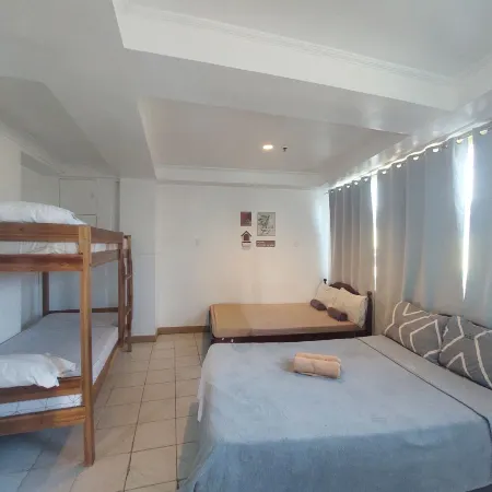 Ace Travellers Inn Puerto Princesa City by RedDoorz