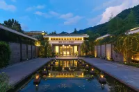 Yihe Funiu Shanju Hot Spring  Hotel - Romantic