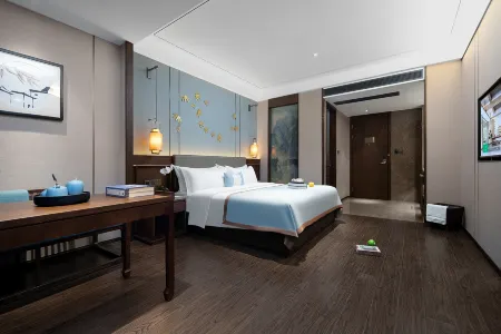 TILL BRIGHT Hotel (Shenzhen Bao'an International Airport Gushu Subway Station)