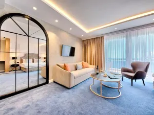 Kalamper Hotel & Spa