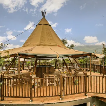 Huahai Wild luxury Tent Hotel