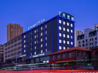 โรงแรม 7 เดย์ส พรีเมียม โรงแรมในพื้นที่การค้าถนนซิอัน