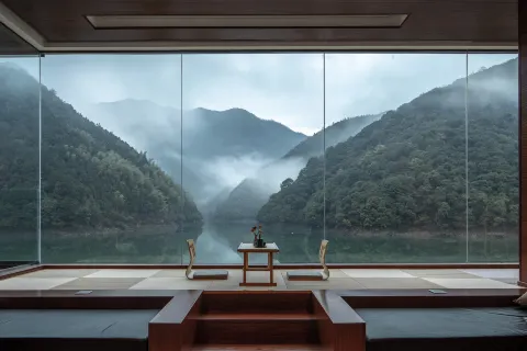 Lost Lodgre Guesthouse (Shendu Wubei)