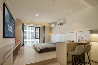 Courtesy Apartment (Jinyang Lake Park Store)