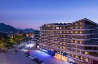 Lanou Hotel (Guilin Wanfu Square Branch) Hotels near Guangxi Normal University (Yanshan Campus)