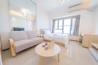 Yihai Lanwan Hotel (Haihua Island Lanwan Branch)