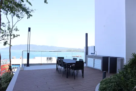 The Shore by Homesuite'