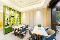 Sunshine Romantic Hotel