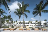 SALA Samui Chaweng Beach Resort Hoteles en Ko Samui
