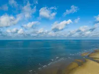 Beihai Silver Beach 1 International Conference Center Hotel - Deniz Manzaralı