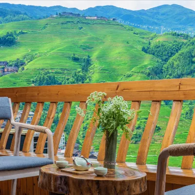 Wuyan Hongyun Hotel (Longsheng Longji Terrace Observation Deck) Hotels near Golden Buddha Peak View Point