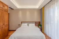 Yining Mo etc. Homestay (Airport)