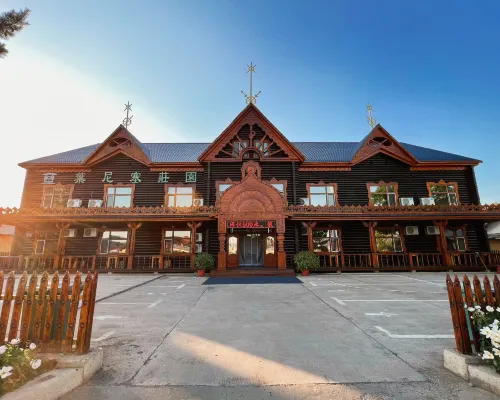 Yenisai Manor Hotels in Ergun City