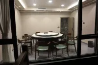 Shennongjia Xixuantang Homestay (Muyuzhen Shennongtan Scenic Area Branch)