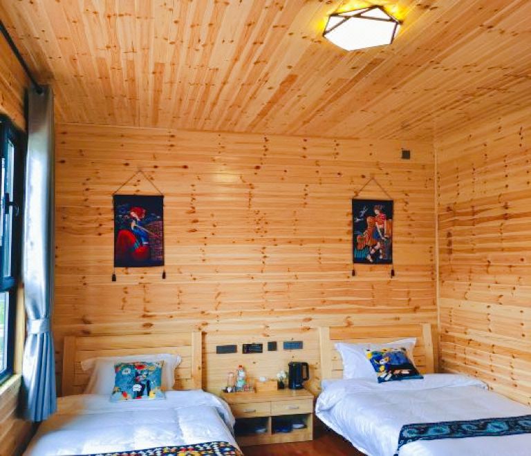 Tukes Mufeng Homestay(特克斯沐风民宿) 후기, 가격 2024 터커쓰 호텔 추천 | 트립닷컴