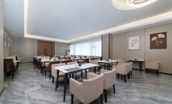 MEHOOD LESTIE Hotel (Foshan Longjiang Area Jinzi Square)