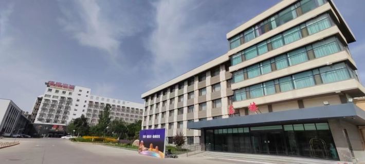 Jiugang Hotel (East Building) Hotels in Jiayuguan