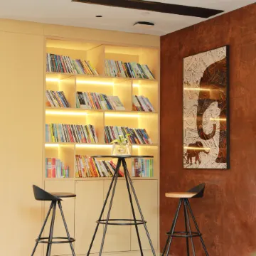 Street Guest Knights Hotel Отели в г. Чалин