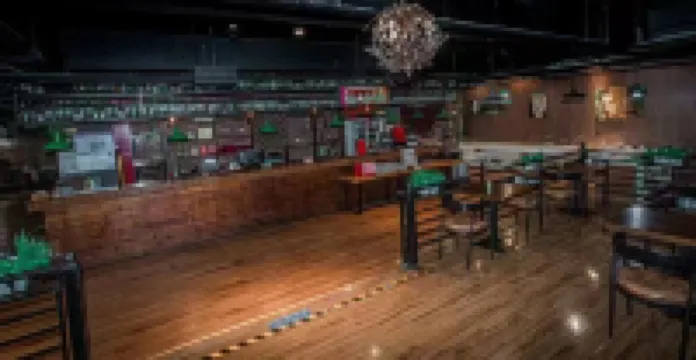 비엔나 인터내셔널 호텔 (산웨이 시가지)